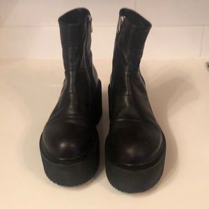 L’Intervalle Yivi Bootie